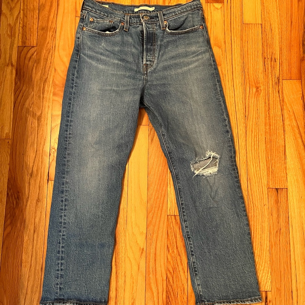 NWOT Levi’s Wedgie Straight Jeans